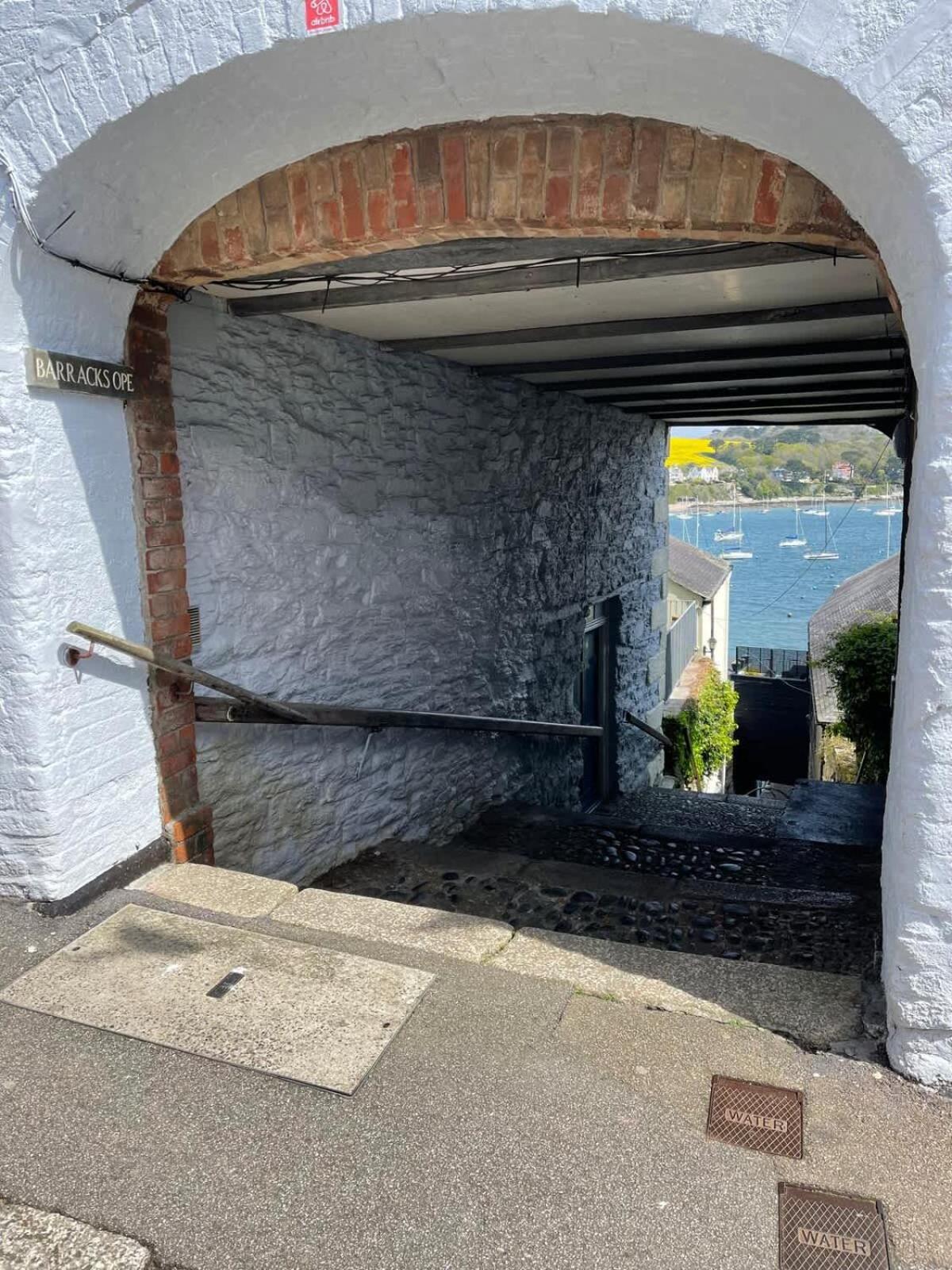 Stunning Waterfront Apartment With Spectacular Views & Parking At 'Captains Loft' Falmouth Exterior photo